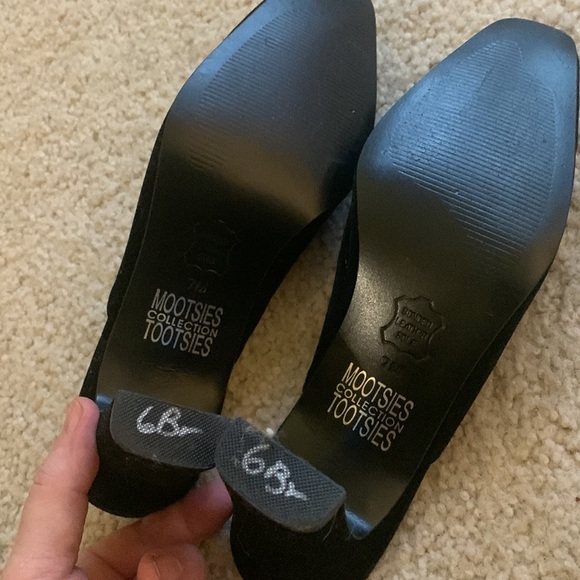Vintage Mootsie Tootsie, velvet mules, 7 - Picture 4 of 5